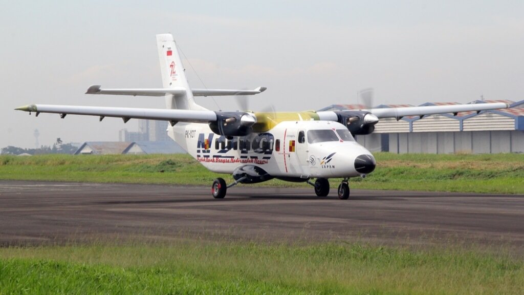 Pesawat N219 buatan PT Dirgantara Indonesia saat uji terbang di Bandung – Foto: LAPAN